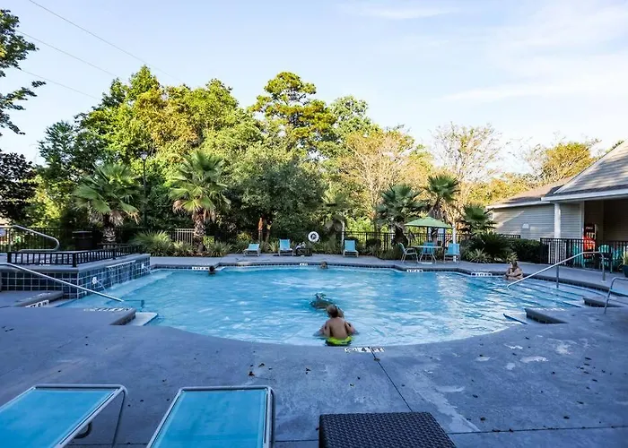 Apartment Lux 2bd 2ba Minutes From The Water Pensacola