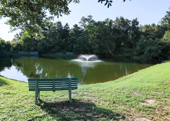 Lux 2bd 2ba Minutes From The Water Apartment Pensacola