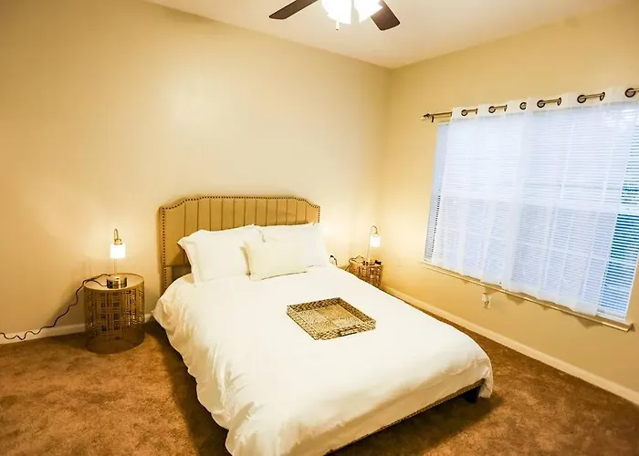 Apartment Lux 2bd 2ba Minutes From The Water Pensacola